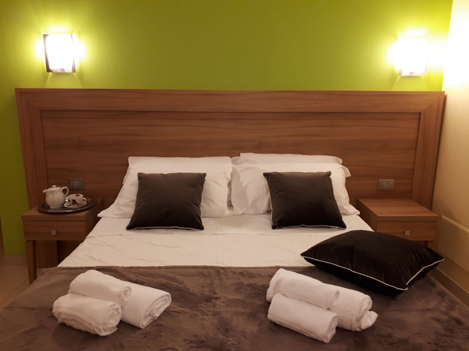Bedroom 3, Hotel la Ninfea, Pescara