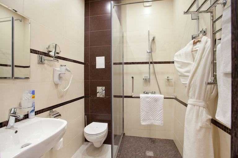 Bathroom 3, Chocolatier Hotel, Krasnodar gorsovet