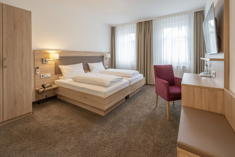 Bedroom 2, Hotel Zum Rössle, Heilbronn
