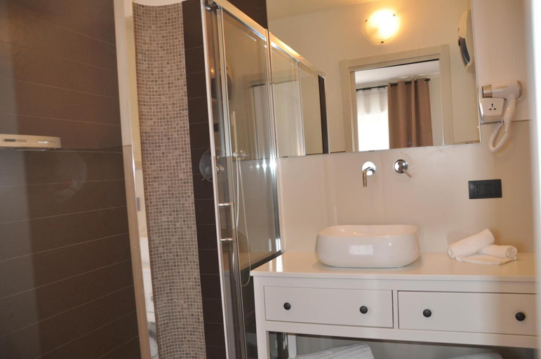 Bathroom 5, Eva Luxury Rooms Cagliari, Cagliari