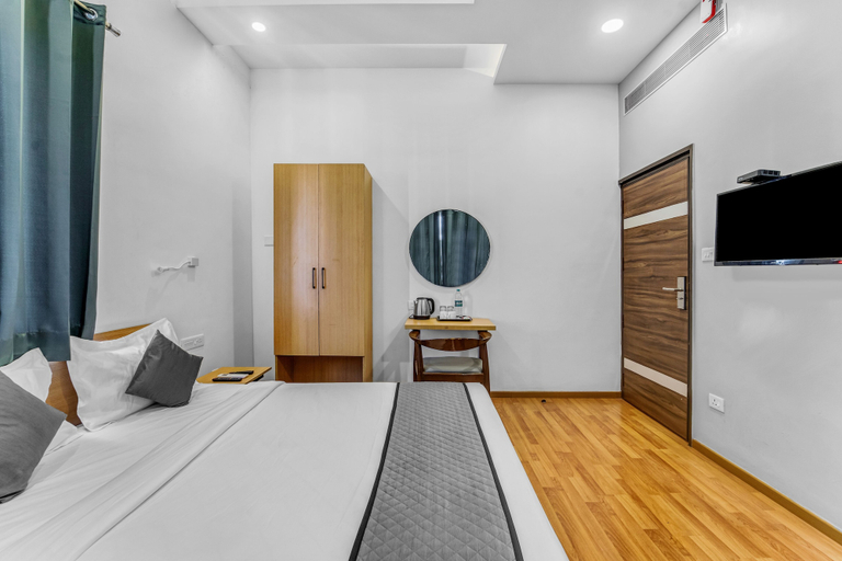 Bedroom 3, UPAR Hotels T Nagar, Chennai