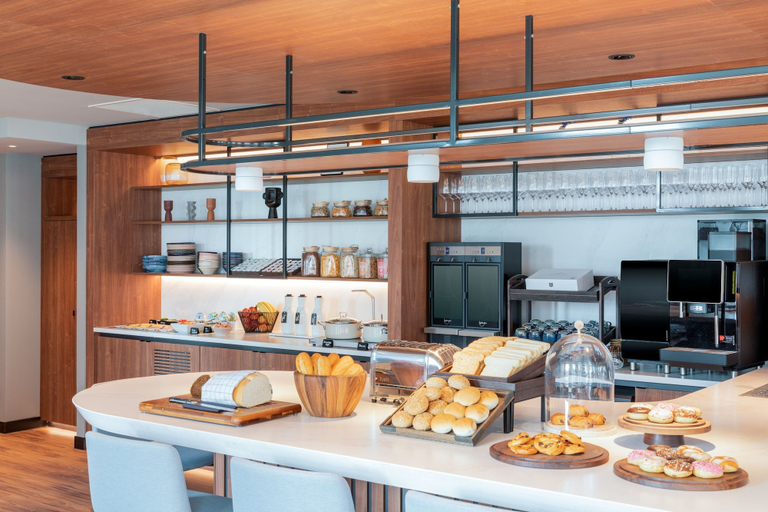 Food & Drinks 5, Residence Inn by Marriott The Hague, The Hague