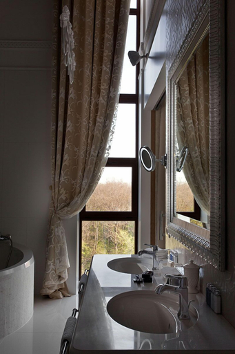 Bathroom 5, Superior Golf & SPA Resort, Kharkivs'ka