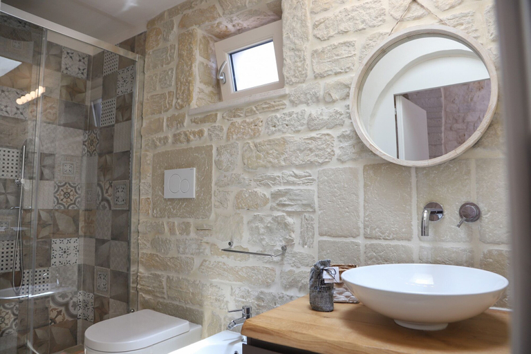 Bathroom 4, TD Trulli della Magnolia Trulli w/ Amazing Garden, Bari