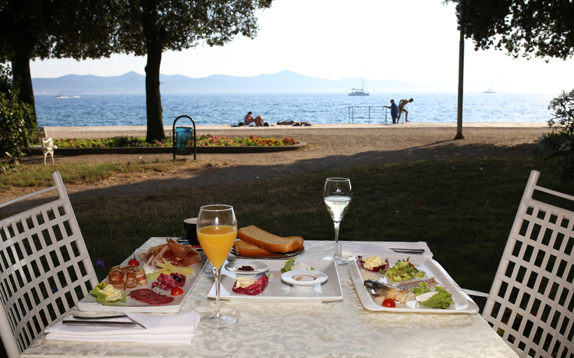 Food & Drinks 5, Luxury Rooms Contessa Vitali, Zadar