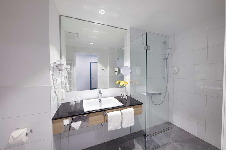 Bedroom 5, Four Points Flex by Sheraton Bochum, Bochum