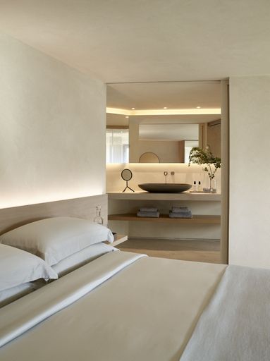 Bedroom 4, Villa Bordeaux, South Aegean