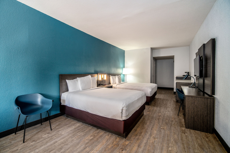 Bedroom 3, Studio 6 Suites Lawndale, CA – South Bay, Los Angeles