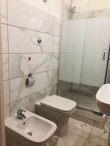 Bathroom 5, Comfort Inn Roma Termini, Roma