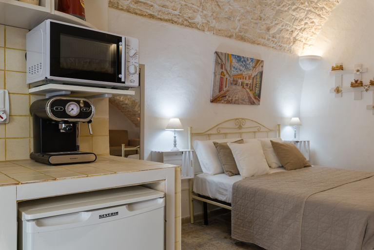 Bedroom 3, Ostuneon 900, Brindisi