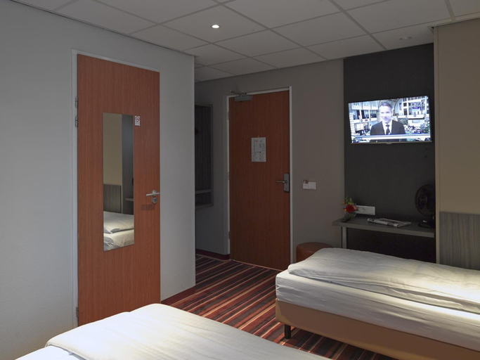 Bedroom 3, Hotel Mozart, Amsterdam