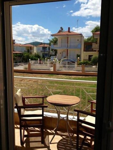 Others 5, Pfaffenhofen, Central Macedonia