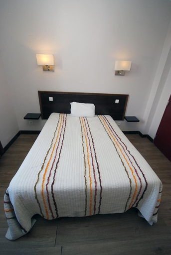 Bedroom 3, Bellevue Sarl, Val-de-Marne