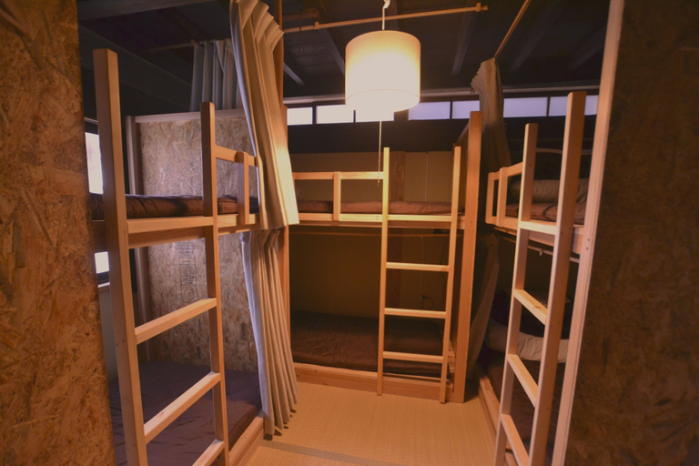 Bedroom 2, Hostel & Bar CAMOSIBA, Yokote