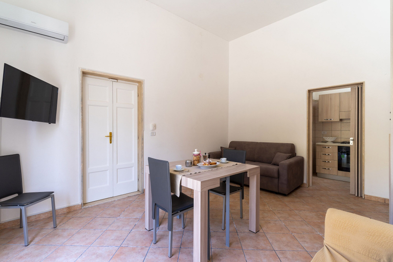 Room 2, 2804 Soleado Apartments - Mono Lorenz by Barbarhouse, Lecce