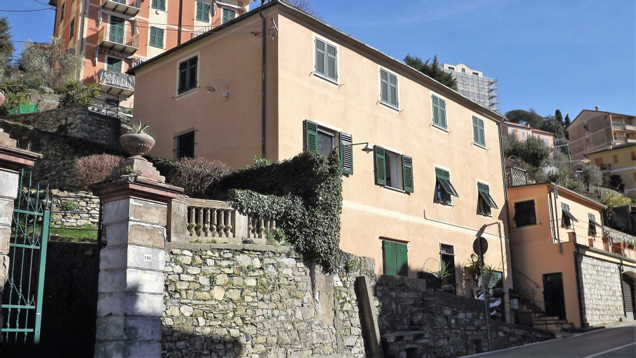 House Roby, Genova