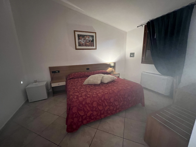 Bedroom 3, Hotel Le Corti, Ferrara