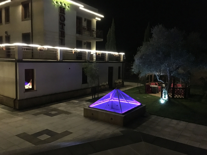 Exterior & Views 2, Hotel Al Ritrovo, Enna