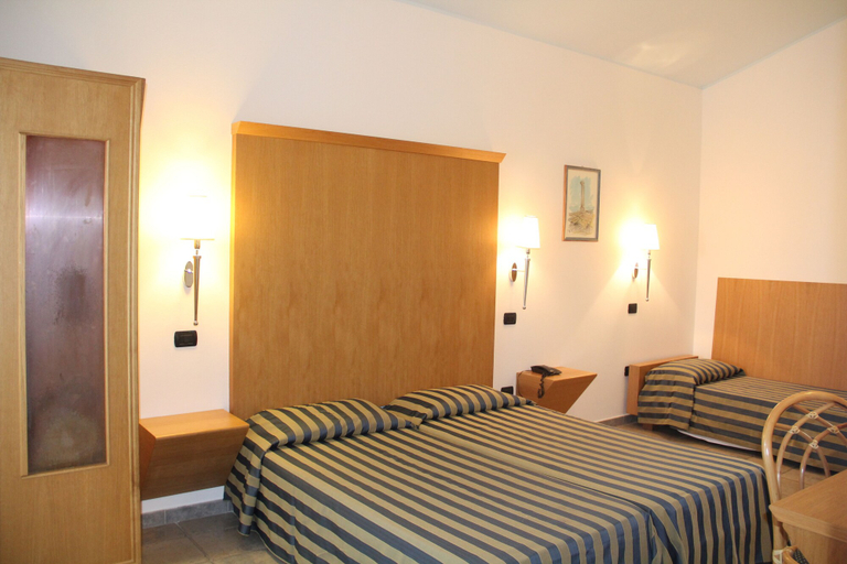 Bedroom 3, Baia Degli Dei Resort (8157792), Crotone