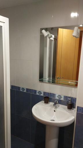 Bathroom 4, Hostal Hispanico II, Salamanca