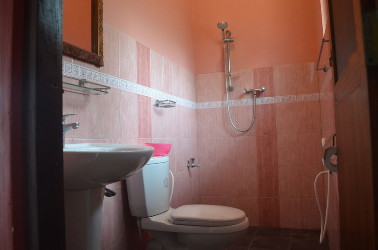 Bathroom 4, Hotel Paradiso, Hikkaduwa