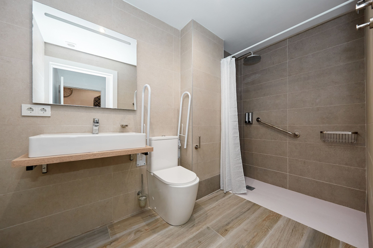 Bathroom 5, Enmathi Alicante Benalua, Alicante