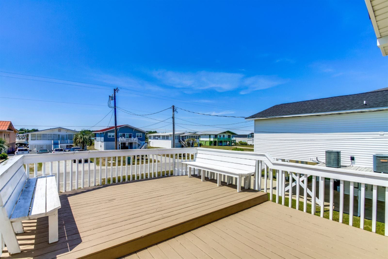Sport & Beauty 5, Garden City Beach House Escape!, Horry