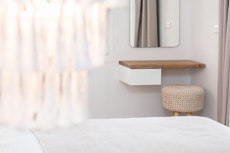 Bedroom 4, Naxian Memories, South Aegean