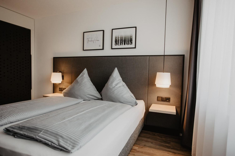 Bedroom 4, Arivo Aparthotel, Forchheim