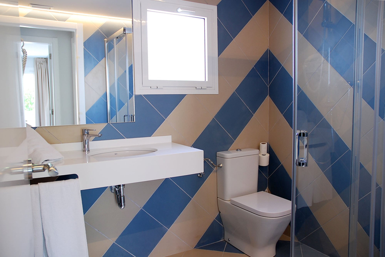 Bathroom 4, Sunway Arizona, Barcelona