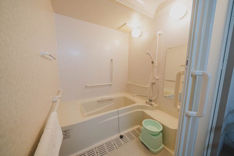Bathroom 3, Rera Mashu, Teshikaga