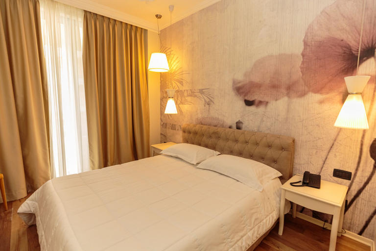 Bedroom 4, Regina City Hotel, Vlorës