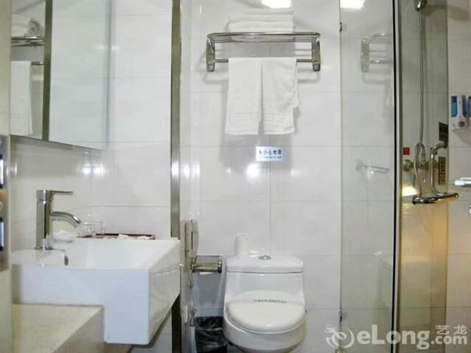 Bathroom, Beijing Tiantan Xingcheng Hotel, Beijing
