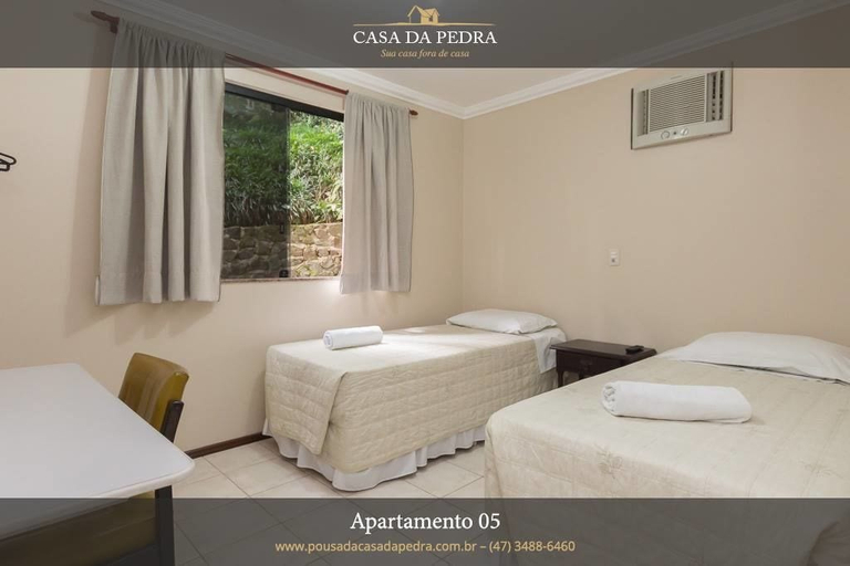 Bedroom 2, Pousada Casa de Pedra, Blumenau