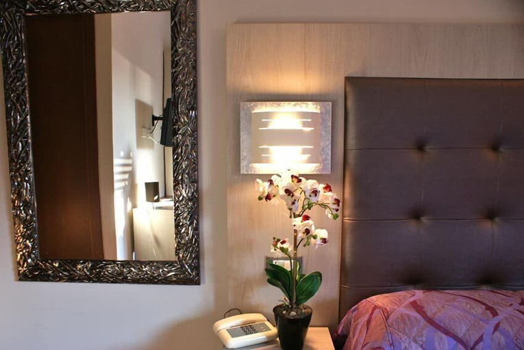 Bedroom 3, Hotel Michela, Massa Carrara