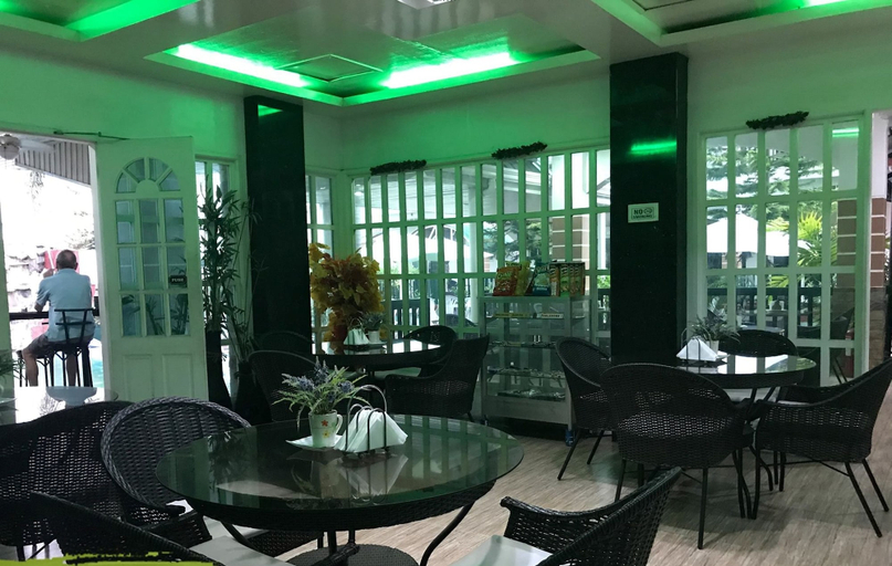Food & Drinks 5, Seinpost Hotel, Angeles City