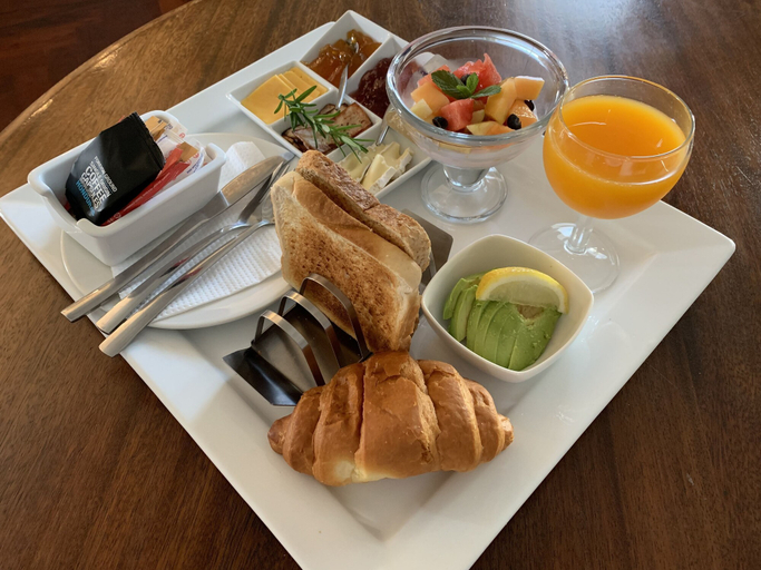Food & Drinks 5, The Bentley Westville, eThekwini