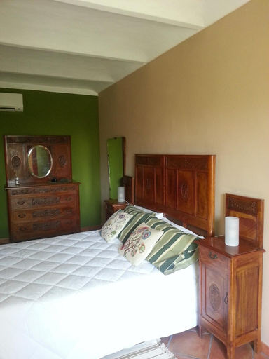 Bedroom 3, B&B Al Fanfarin, Asti