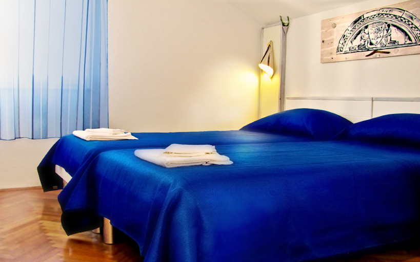 Bedroom 3, Villa PaPe, Okrug
