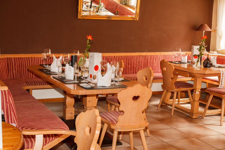 Food & Drinks 5, Hotel & Restaurant Lindenhof, Siegen-Wittgenstein