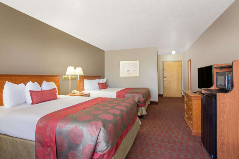 Bedroom 3, Ramada by Wyndham St George, Washington