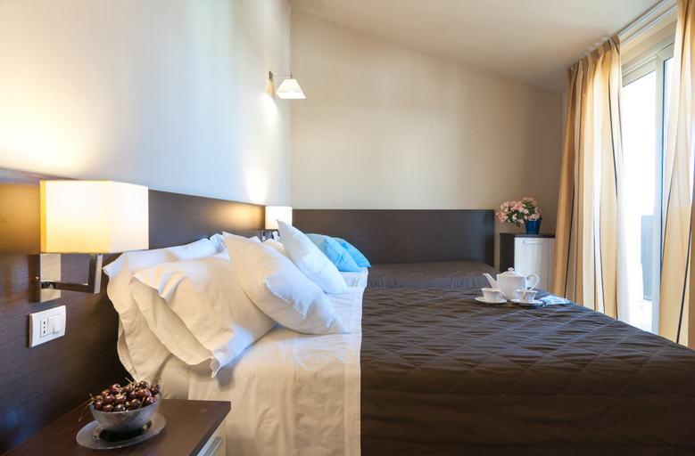 Bedroom 2, Residence Sottovento, Rimini