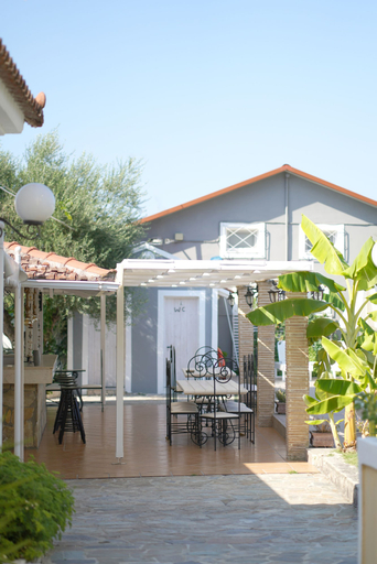 Exterior & Views 2, Mirsini Studios & Apartments, Ionian Islands
