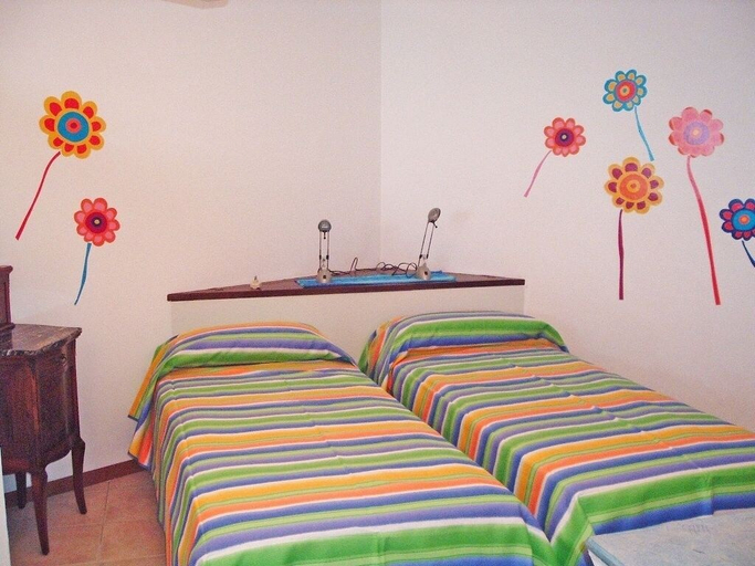 Bedroom 2, Villa Vera, Salerno