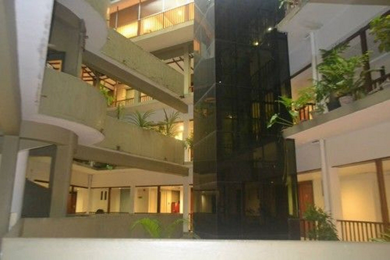 Exterior & Views 2, Hotel Janaki, Thimbirigasyaya