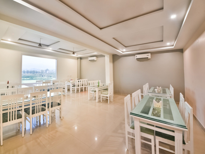 Food & Drinks 5, Ardency Inn by Park Tree Udaipur, Udaipur