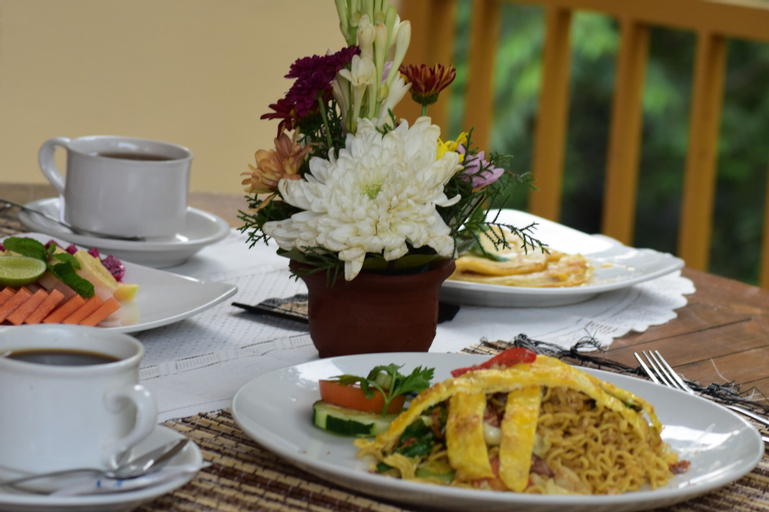Food & Drinks 24