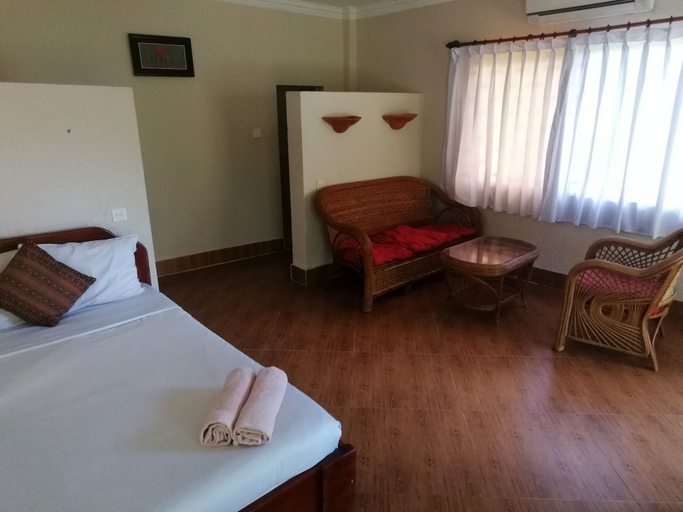 Bedroom 3, Q Bungalows, Kaeb
