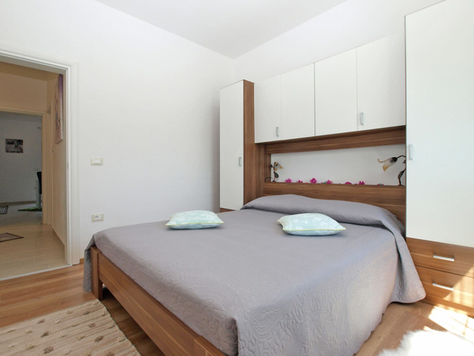 Bedroom 2, Apartment 1617, Vodnjan