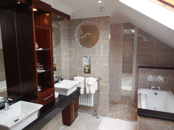 Bathroom 4, Crystal Springs B&B